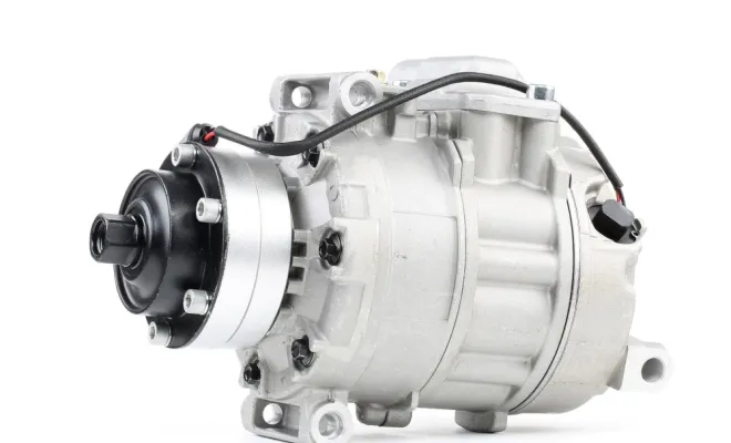 Vu d'un compresseur de clim d'Audi RS4 B7